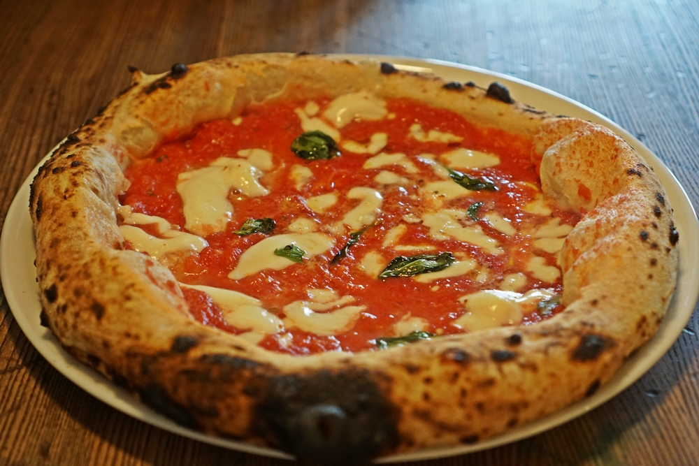 Najlepsza pizza neapolitańska w Warszawie - ranking 2.0